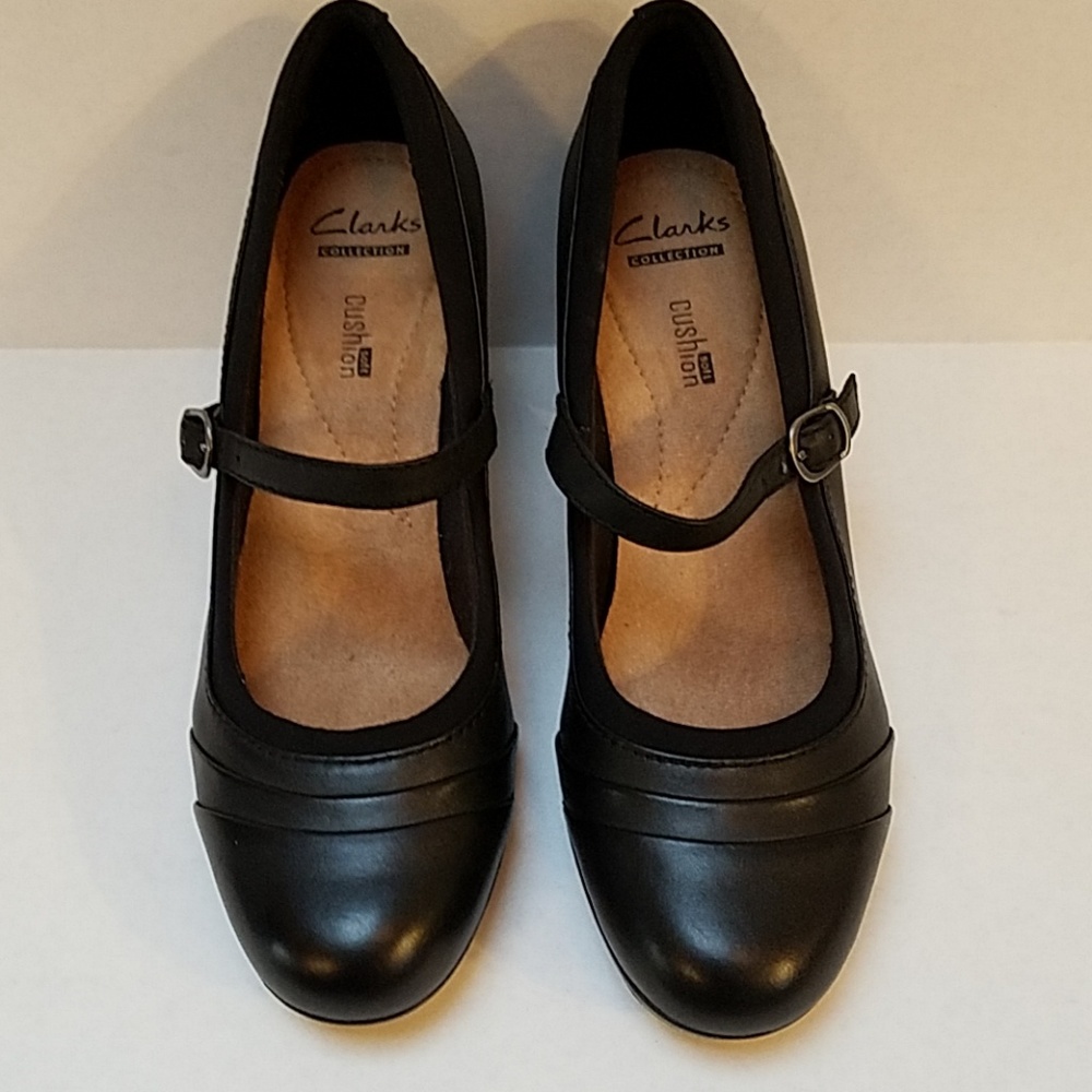 Clark's Brynn Ivy size 7.5M like new